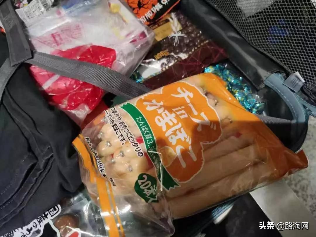 坐国内飞机行李箱会被检查吗,在国内坐飞机行李箱要海关锁吗