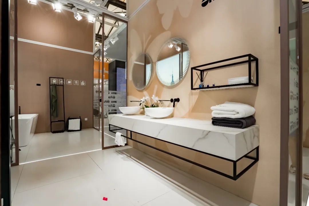 欧路莎十大品牌排名,华艺卫浴和欧路莎卫浴