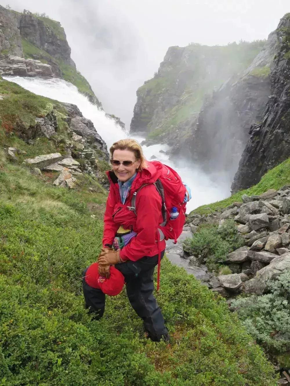 它连续N年被评为全球最宜居国度No.1，此生攒钱也要去！