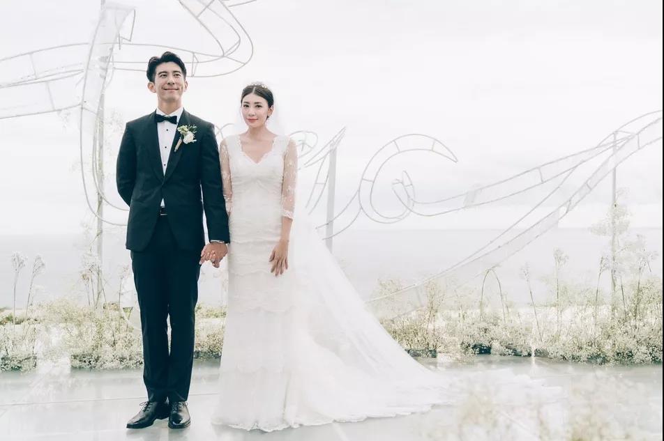 贾静雯高圆圆婚姻,贾静雯嫁给修杰楷吗