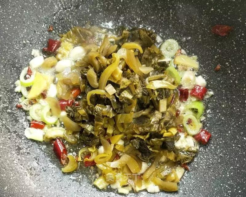 最好吃酸菜做法头条搜索,超级好吃的酸菜做法