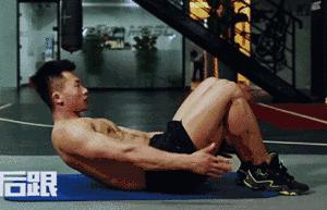 点击领取专属于你的腹肌和人鱼线