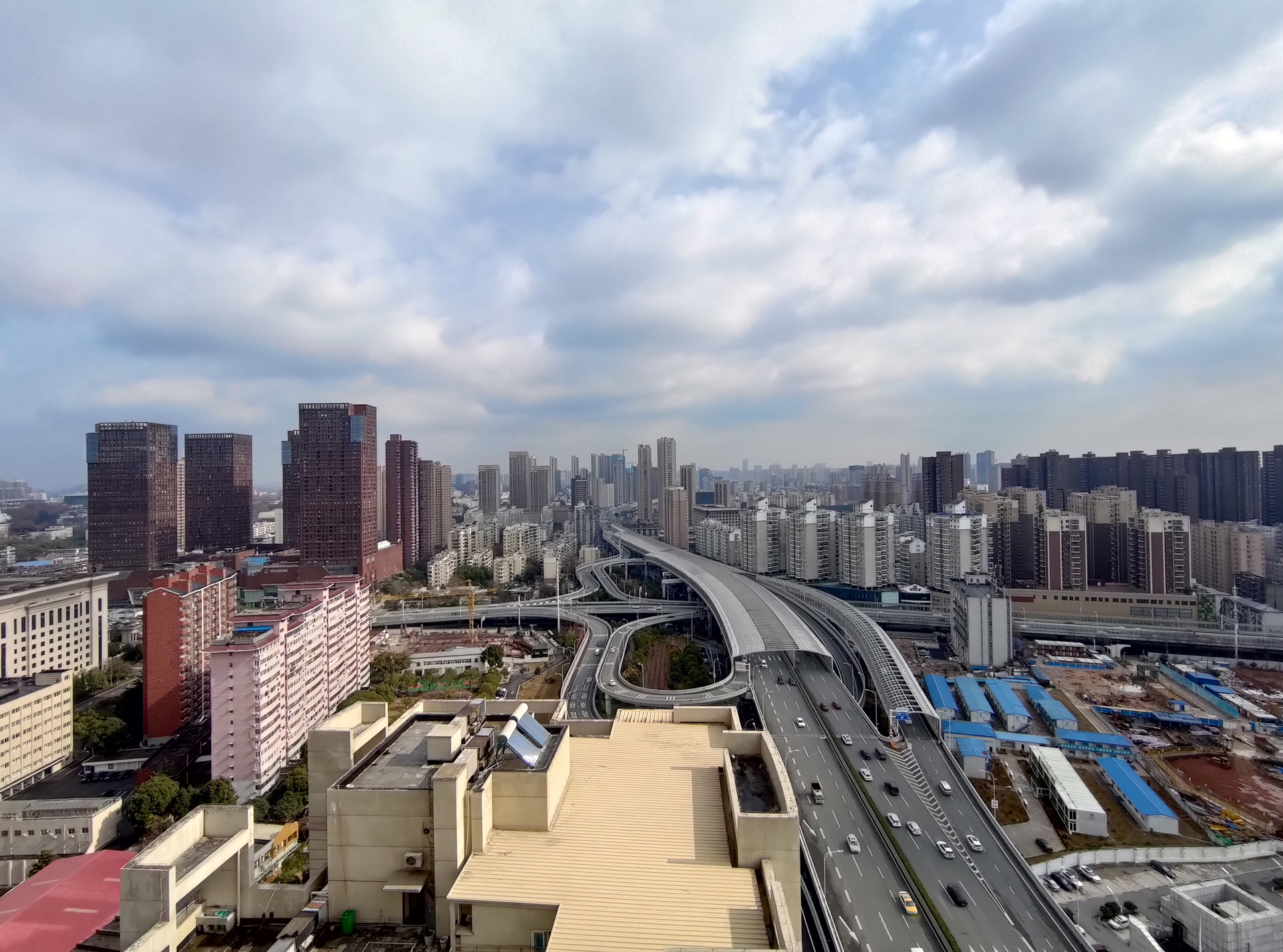 华硕rog2顶配开箱,华硕rog2至尊版测评