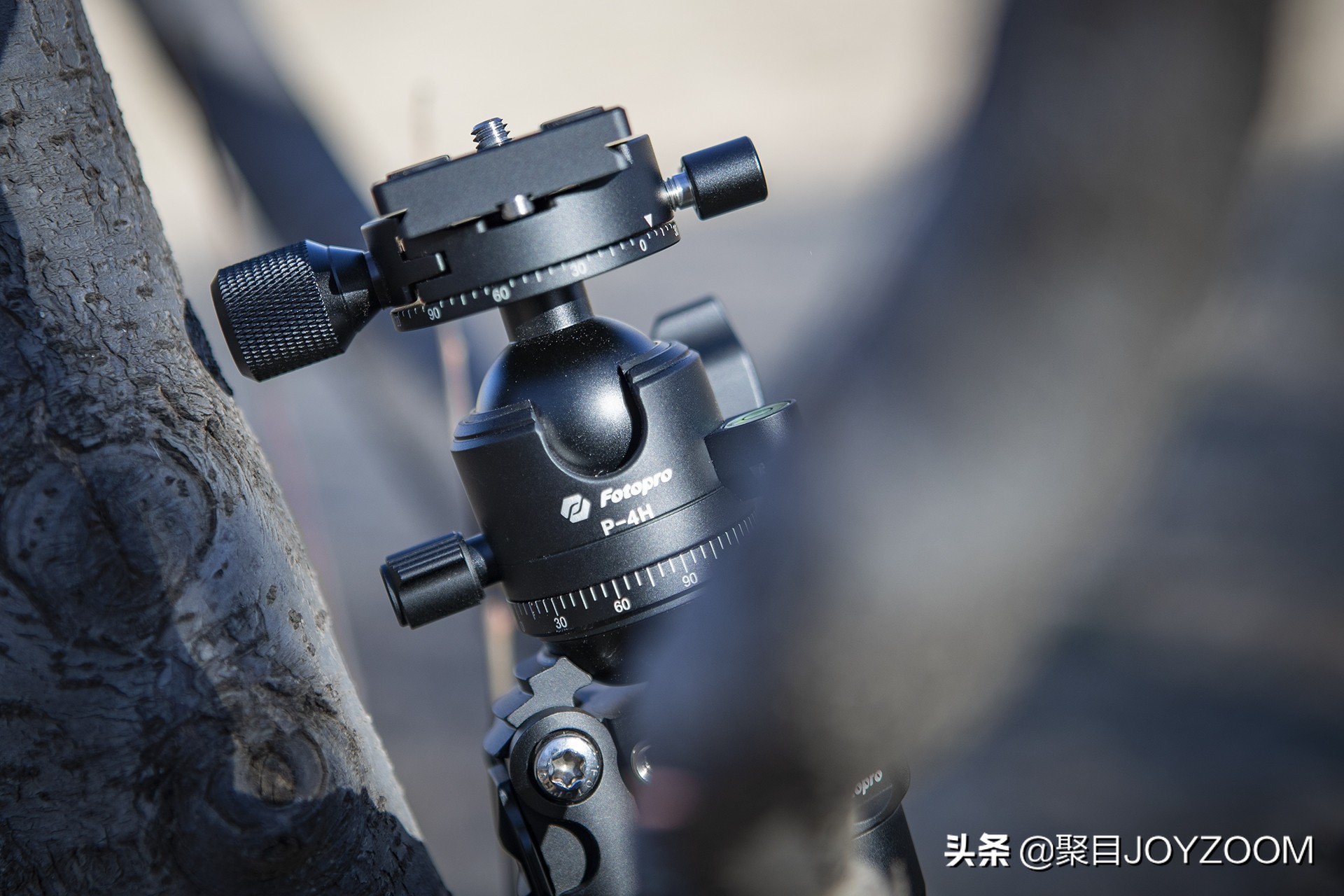 专业便携三脚架评测,蓝标富图宝三脚架