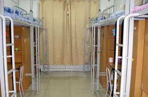 各大学宿舍条件对比,各大学宿舍条件排名