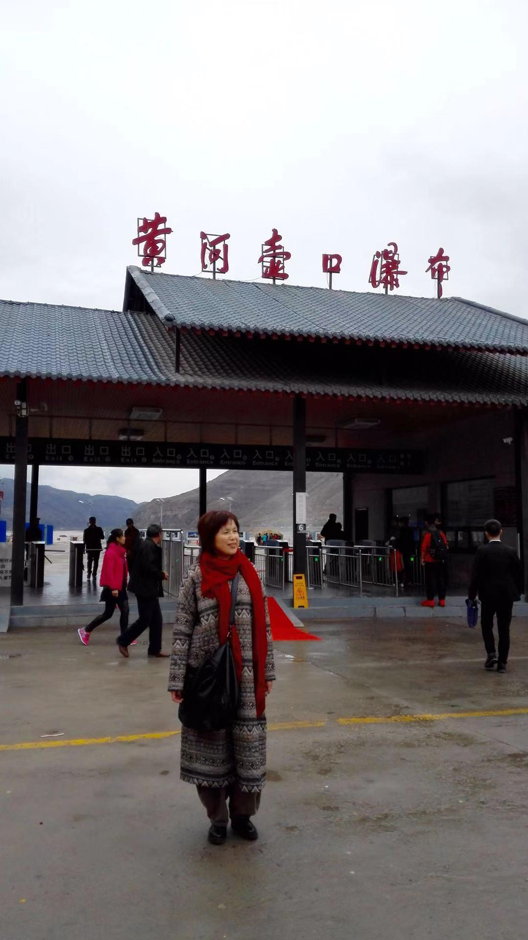 黄河大合唱第八章怒吼吧黄河乐章,黄河大合唱怒吼吧歌词