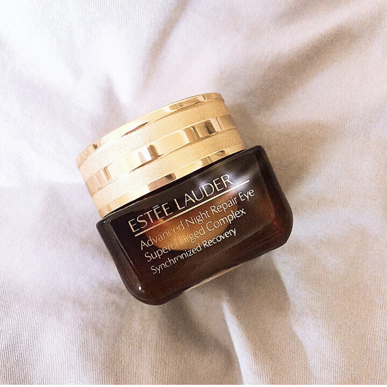 30岁用抗皱眼霜排行榜,30岁眼霜国产的哪个好用