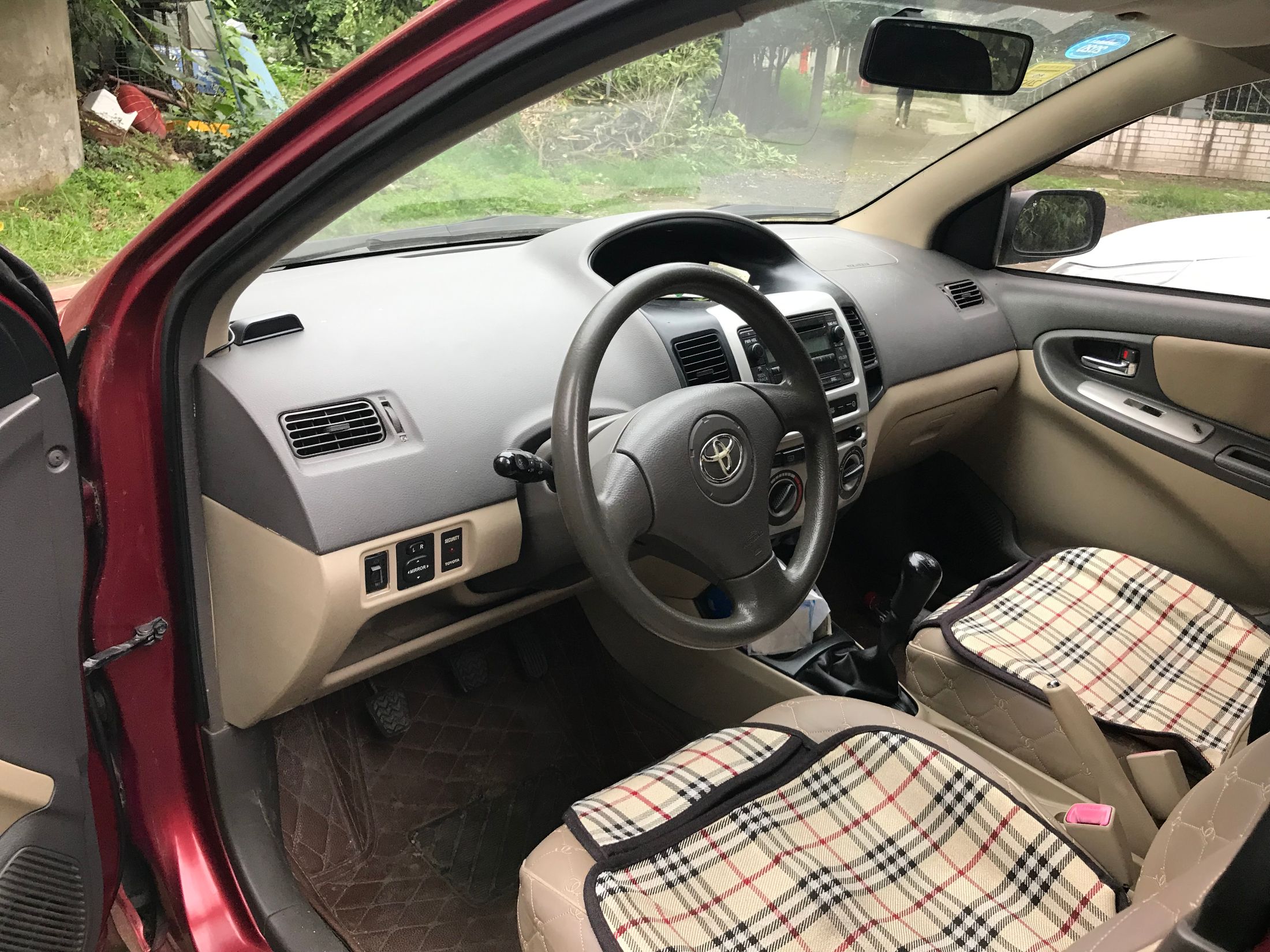 十年丰田威驰二手车值得买吗,一万块钱的车体验