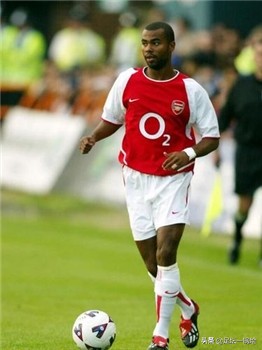 英超：此人伤透了枪手球迷的心自掏腰包离开，如今成为仇恨对象