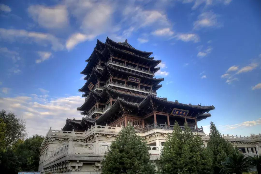 中国十大湖泊最美景点,十大风景最美的湖泊排行榜