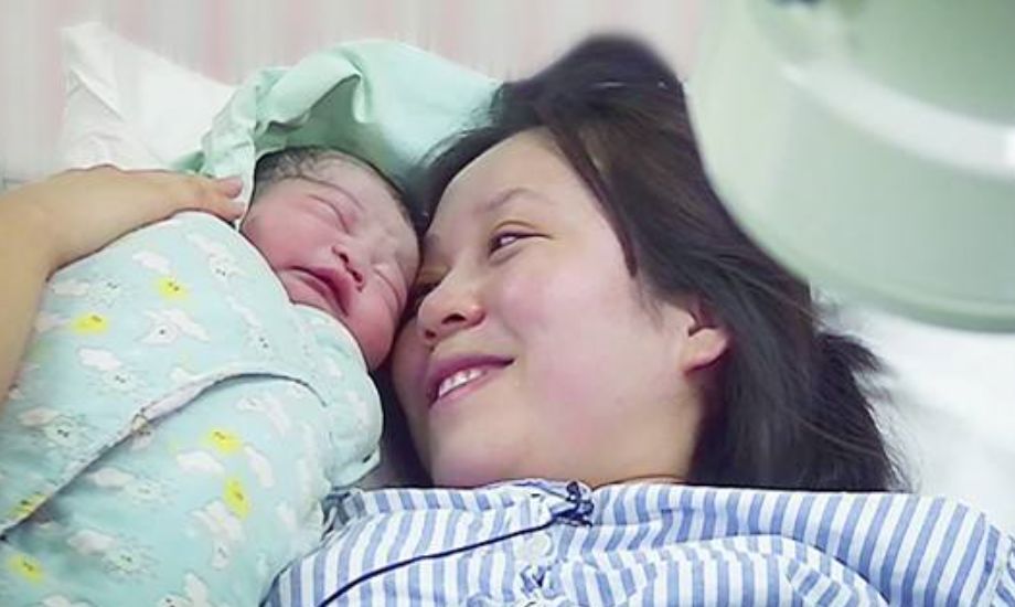 赵丽颖与亲生母亲的关系,赵丽颖母子平安完整版