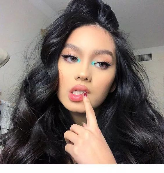 blackpink科切拉眼妆,牛仔蓝眼妆blackpink