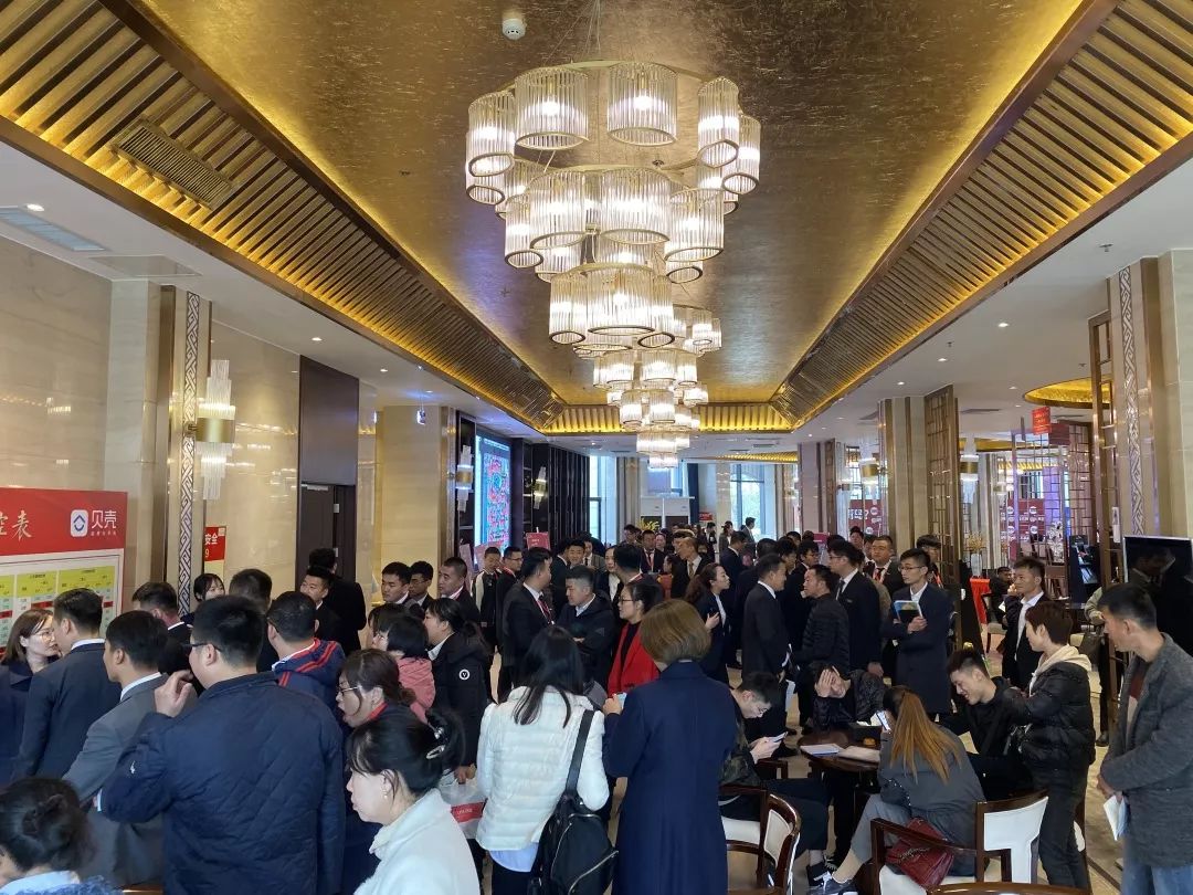 青岛荣盛锦绣外滩113平,青岛荣盛锦绣外滩项目简介