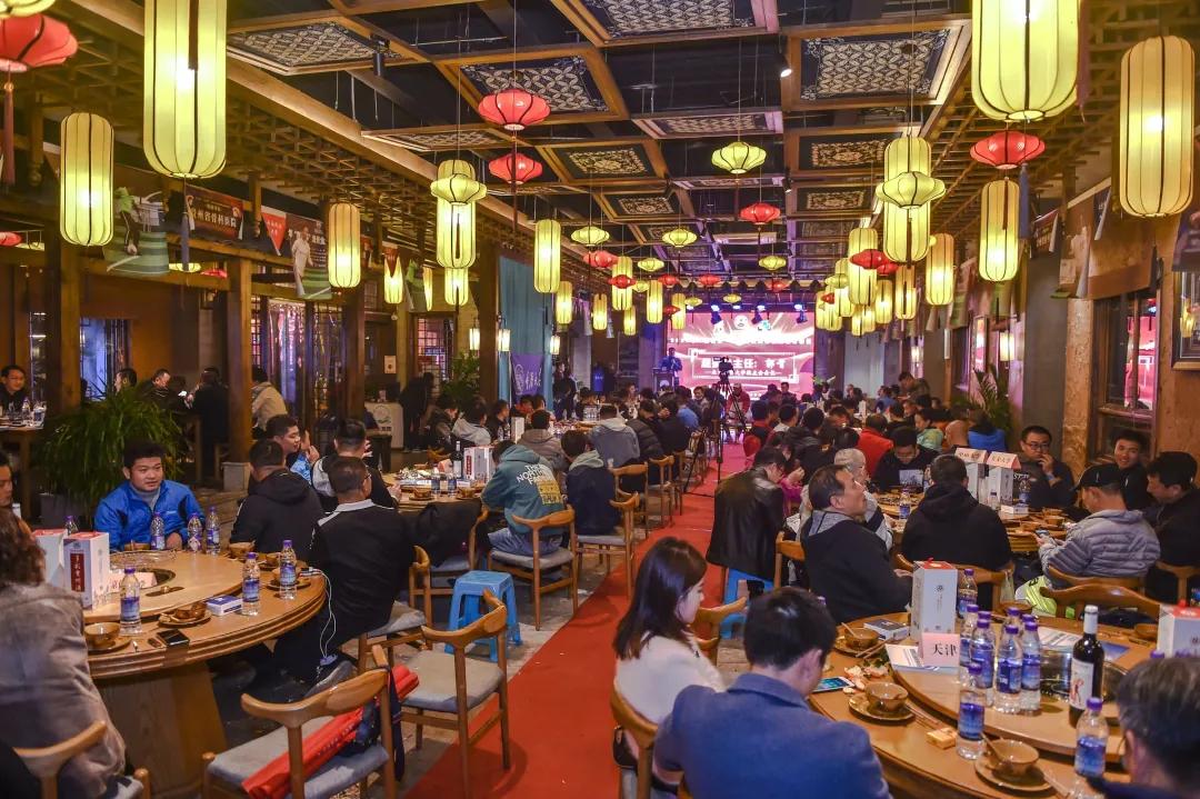 点赞校运会,全国高校贵州校友会篮球赛