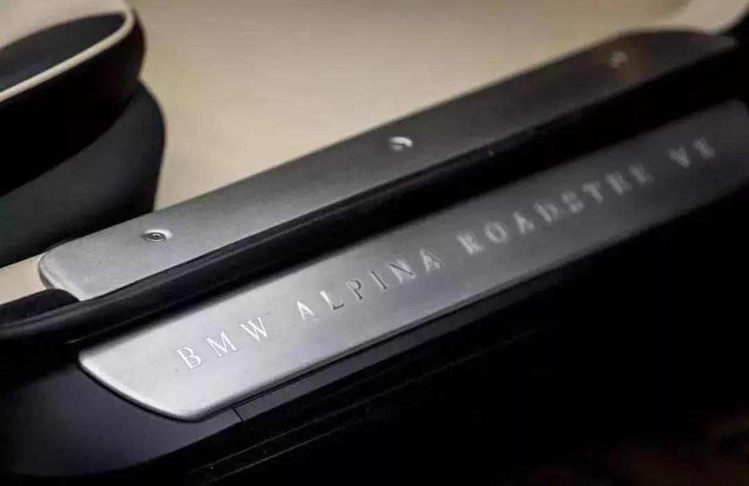 宝马z8007,007里的z8