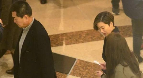 三星“太子妃”韩国顶级名媛，是怎么踹韩版王思聪的？婚离得值