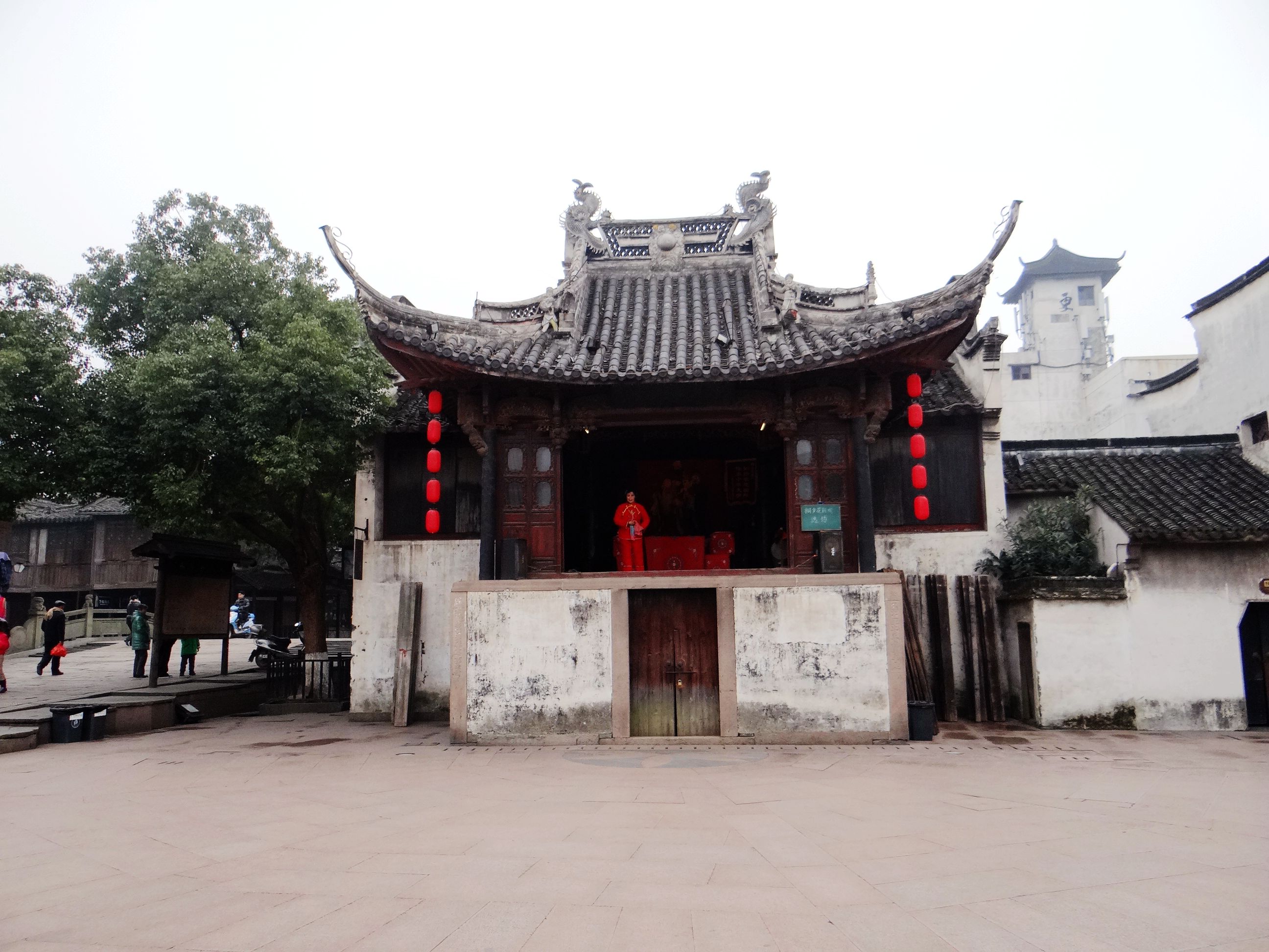 地处金三角，运河穿流过，建镇有千年，江南鱼米乡，知道这是哪里