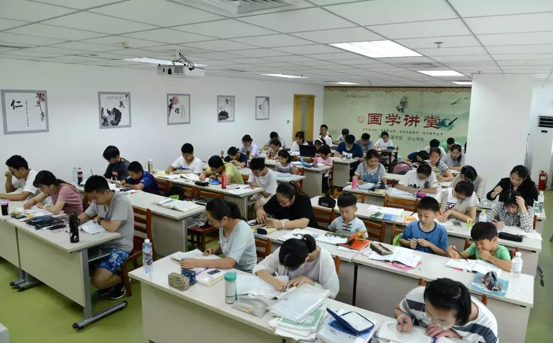 青岛崂山人文文化,崂山图书馆悦读课堂