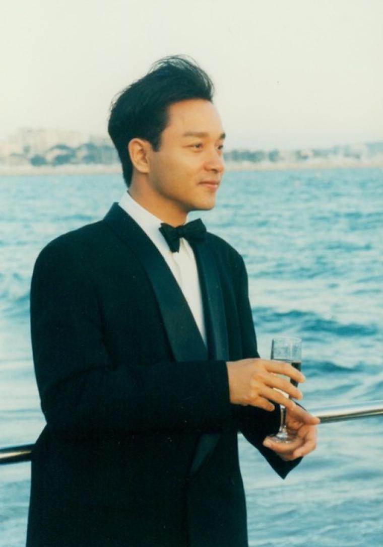 18年前张国荣,17年前张国荣纵身一跃