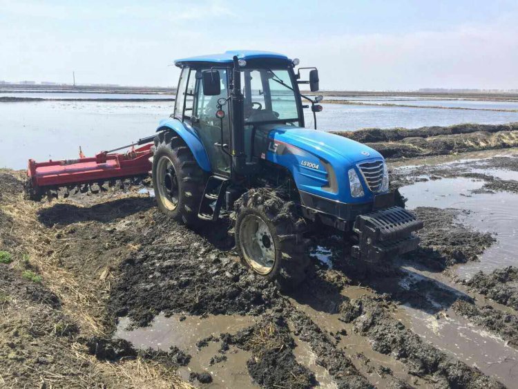 进口的品牌哪一款拖拉机最好,日本进口拖拉机品牌有哪些