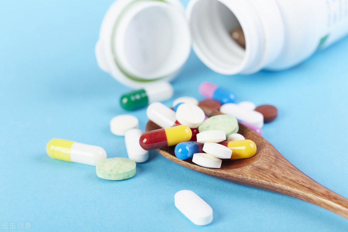 夏季感冒和中暑怎么区分,夏季风热感冒是热着了还是凉着了