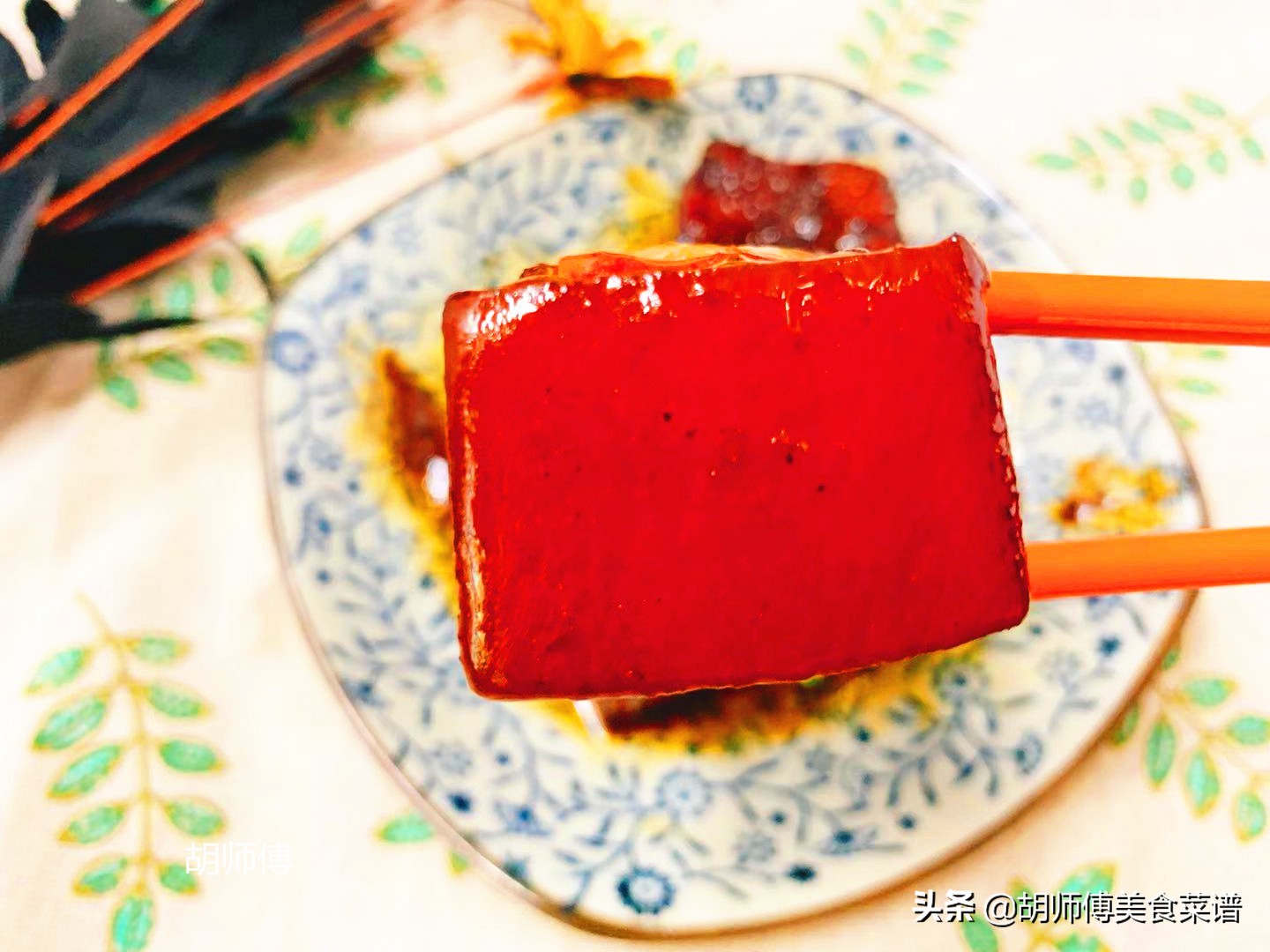 做红烧肉的时候糖放的少了不甜,做红烧肉用冰糖还是白砂糖