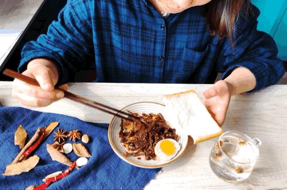好吃到舔指头！咬上一口，肉汁儿四溢，满足到飘起来