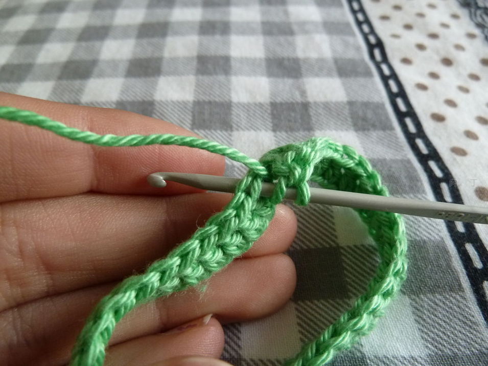 钩织护指套教程,半指分指手套钩织教程