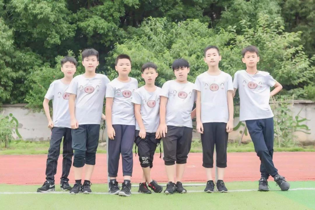 独一无二的夜空中最亮的星,独一无二夜空中最亮的星