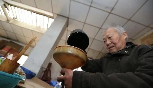 开酒坊一年利润多少,加盟散装酒坊一年利润多少