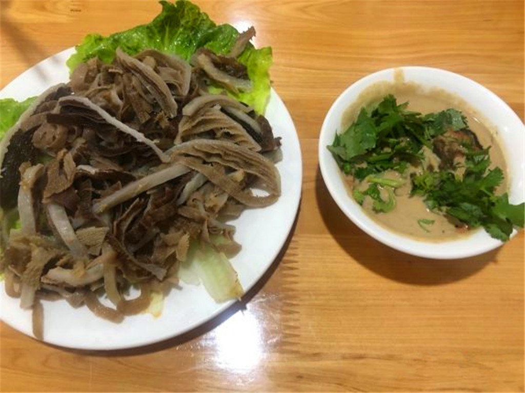 开在交大的这家小吃店，全成都最地道的北京味儿，便宜又正宗