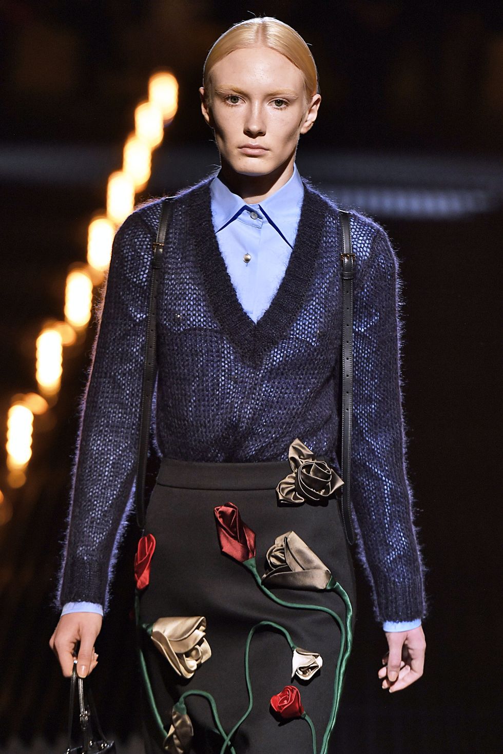 秋冬女士开襟毛衣,女秋冬流行加绒开襟毛衣