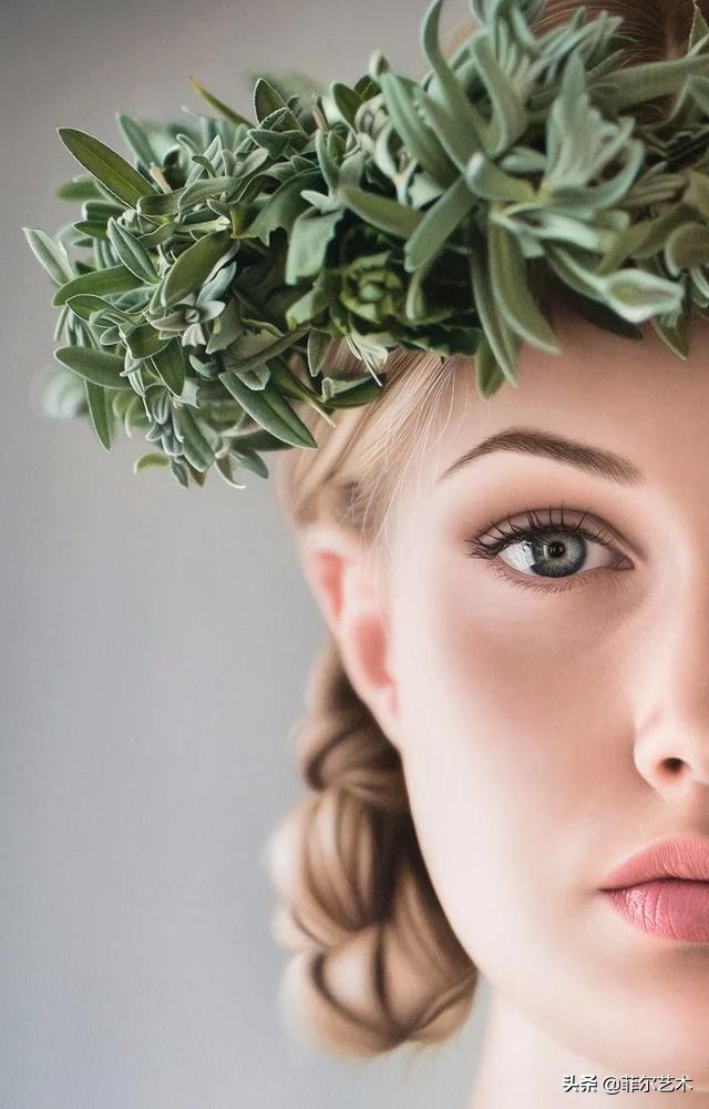 美女画家画美女，怎么看怎么美，看着她的画呼吸都要停滞了