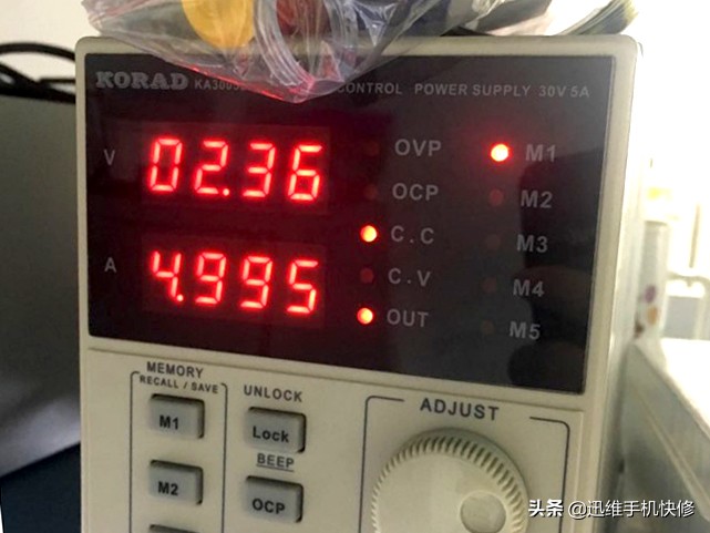 苹果手机使用不正规的充电器充电,苹果手机用原装充电器接触不良