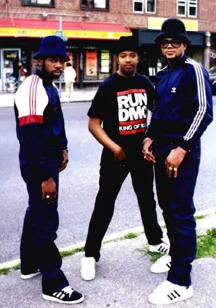 那些曾经昙花一现的过气潮牌,那些让你出乎意料的跨界潮牌