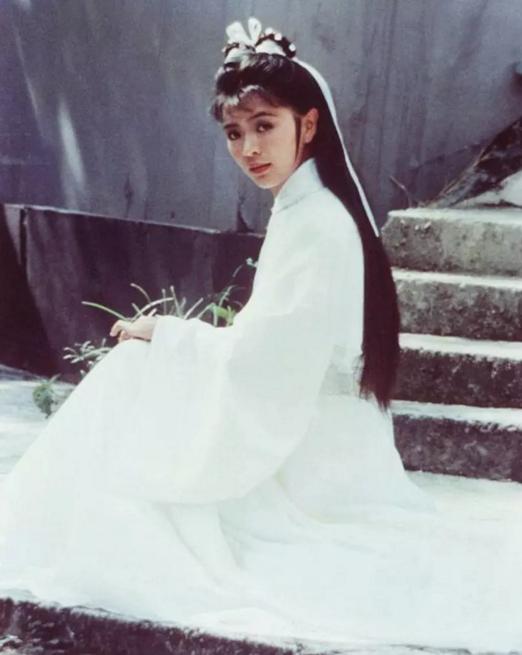 新神雕侠侣预告片,新旧版本神雕侠侣小龙女对比