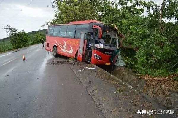 刹车失灵保命和自救方法,如果刹车突然失灵怎么办