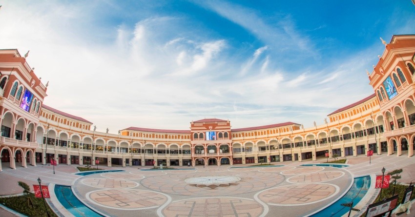 百联购物中心和百联奥特莱斯,百联奥特莱斯购物体验