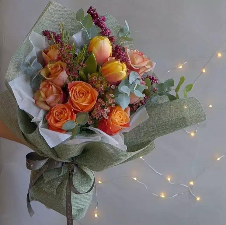 三八女神节送女生花代表什么,女神节送一朵玫瑰花合适吗