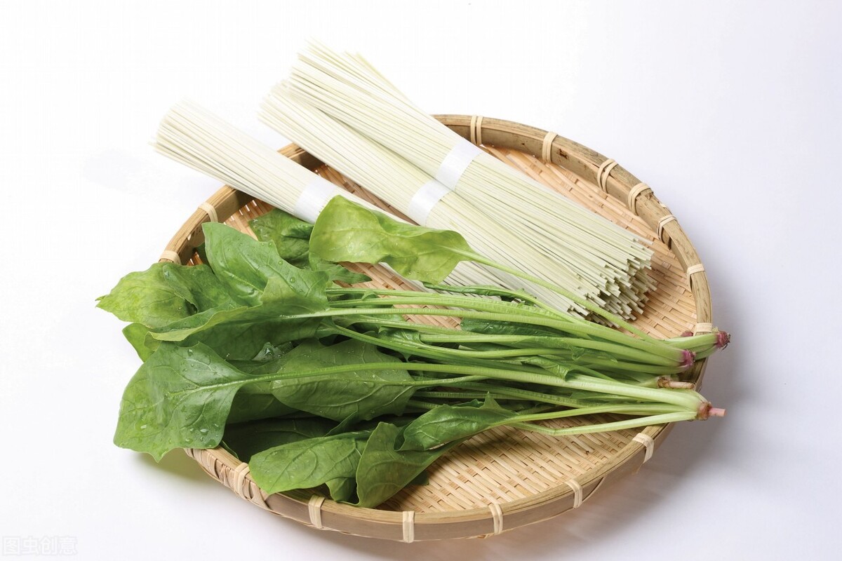 月子期间可以吃菠菜吗,月子里菠菜怎么做最好