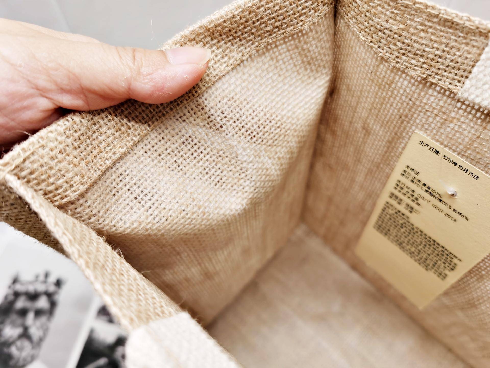 女人总是控制不住剁手买包