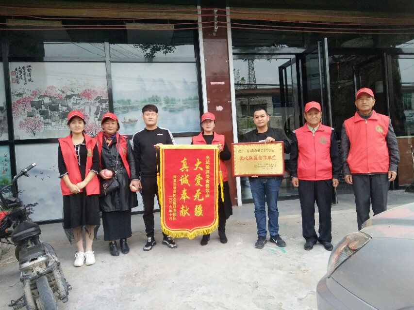 为他人开一朵花作文600字,为他人开一朵花结尾