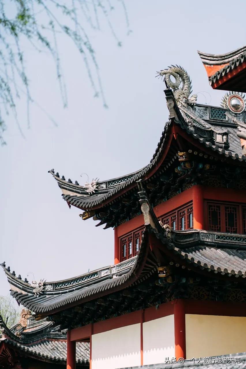 这座被央视挖掘的江南小城，比乌镇古朴，比苏杭好吃