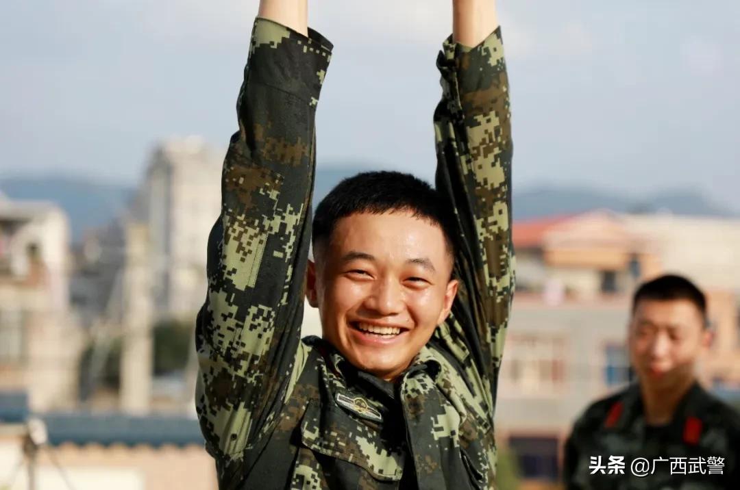 鏈嬪弸鍦堝彂鍚庢氮涓轰粈涔堣繖涔堢伀,鏈嬪弸鍦堢殑鍚庢氮娣卞害瑙ｆ瀽