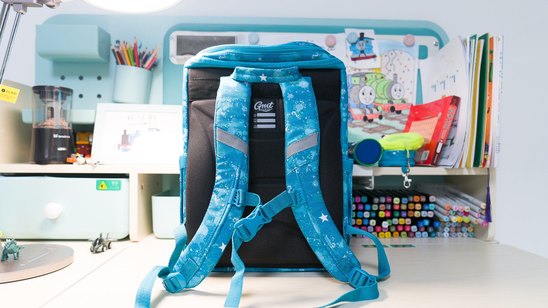 减负护脊书包怎么选,如何给孩子选一款好的护脊书包