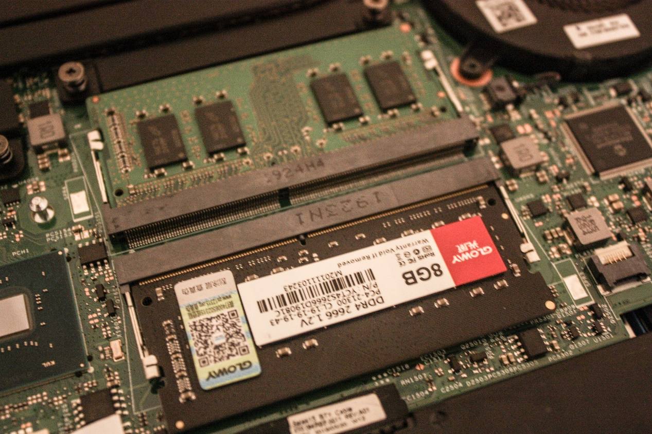 戴尔g33579怎么样,戴尔g3笔记本电脑可以升级内存嘛