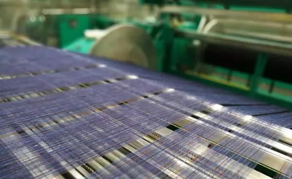 中长款羊毛大衣100%羊毛双面的,一件羊毛大衣需要多少布料