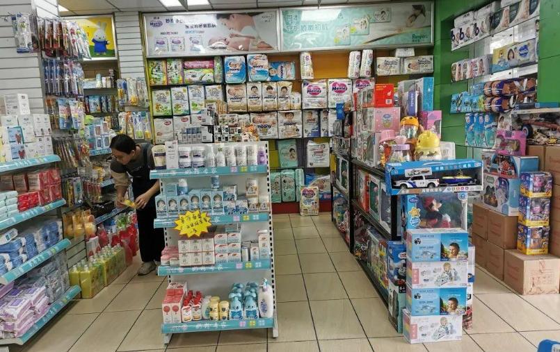 拿出生医学证明换奶粉有什么猫腻,母婴店要出生证明送奶粉安全吗