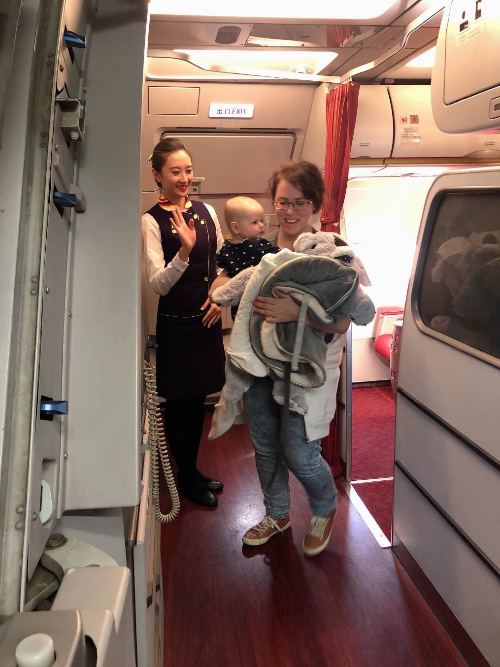 天津航空形象代言人孙婕,2018民航十佳空乘天津航空