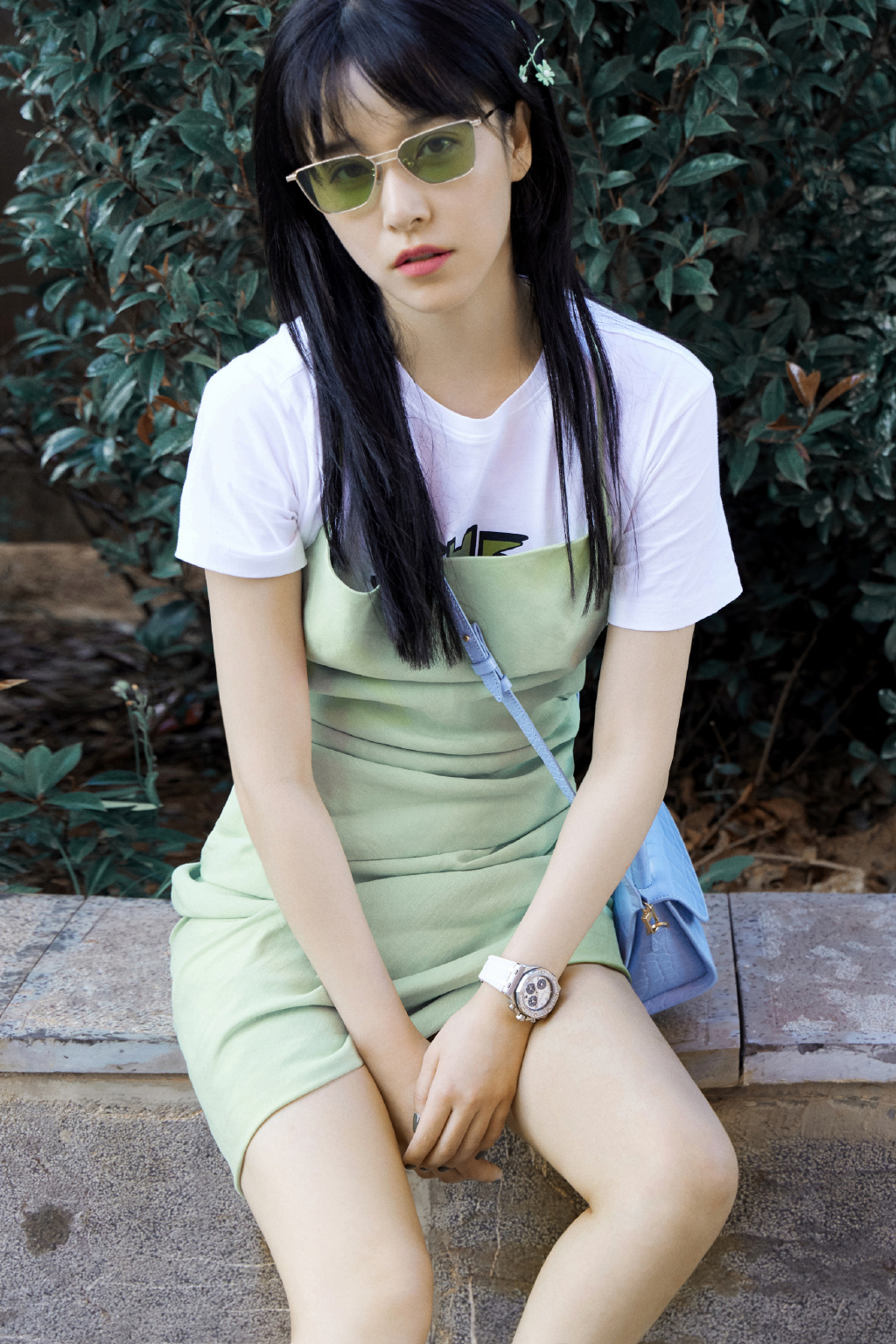 阚清子黑白运动装,阚清子穿衣真是新潮又酷飒